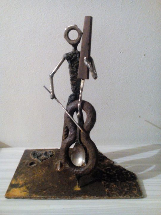 Sculpture titled "Violoncelliste" by Agostinho Dacunha, Original Artwork, Metals