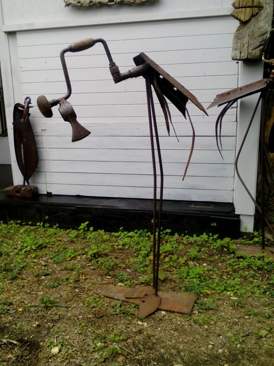 Sculpture titled "L'oiseau vilebrequi…" by Agostinho Dacunha, Original Artwork, Metals