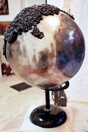 Sculptuur getiteld "metal dünya" door Ahmetart, Origineel Kunstwerk