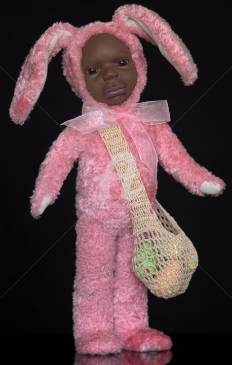 Sculpture intitulée "Easter Bunny" par Aileen Edwin, Œuvre d'art originale, Tissu