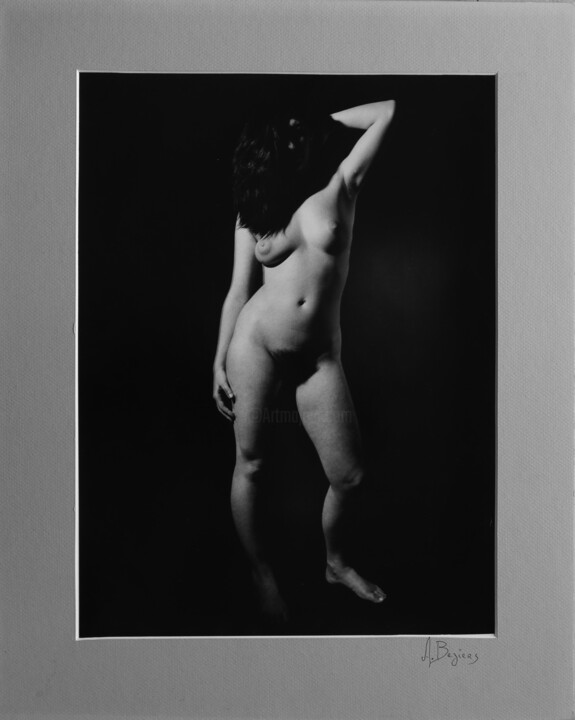 Fotografía titulada "Nu visage caché" por Alain Beziers, Obra de arte original, Fotografía analógica Montado en Cartulina