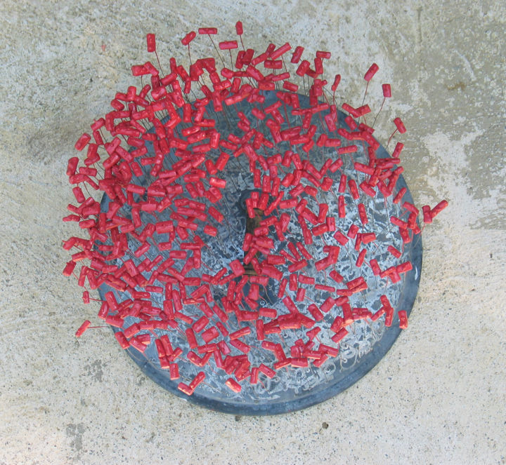 Sculpture intitulée "petits fruits rouges" par Alain Platet, Œuvre d'art originale