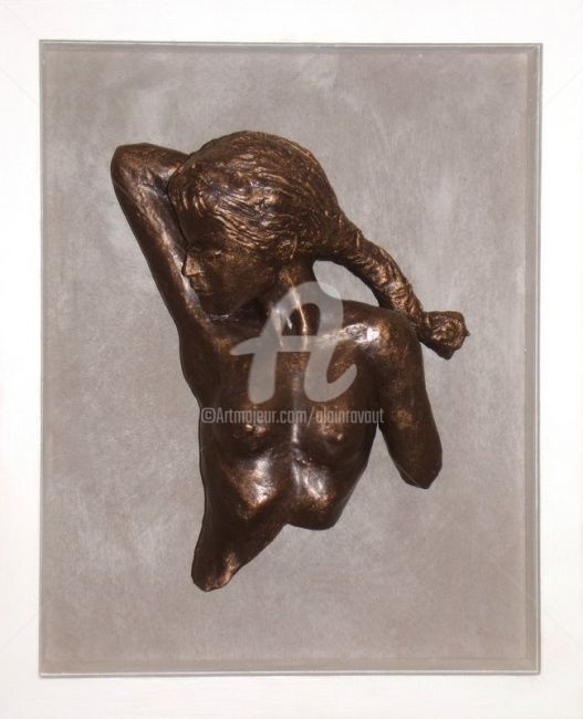 Escultura intitulada "Buste à la natte(sc…" por Alain Ravaut, Obras de arte originais