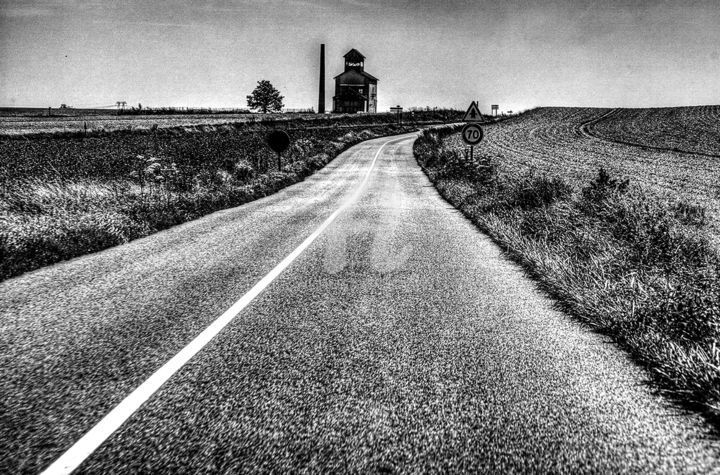 Photography titled "On the Road" by Alanig Keltz, Original Artwork