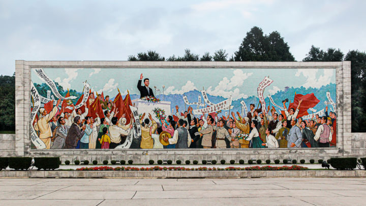 Fotografía titulada "Kim Il-Sung's speech" por Alban Luherne, Obra de arte original, Fotografía no manipulada