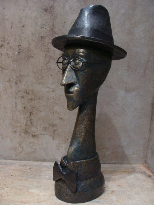 Sculpture intitulée "Fernando Pessoa" par Alberto Kissola, Œuvre d'art originale, Résine