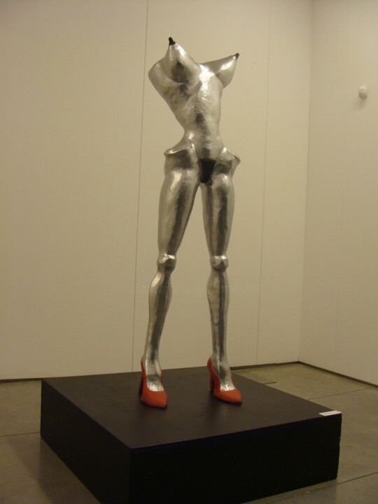 Sculpture,  63x15,8 in 