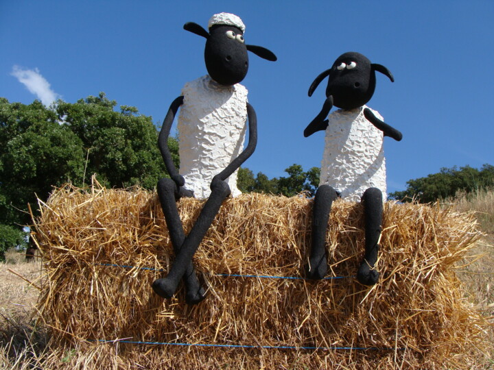 Sculpture titled "Shaun le mouton" by Alberto Kissola, Original Artwork