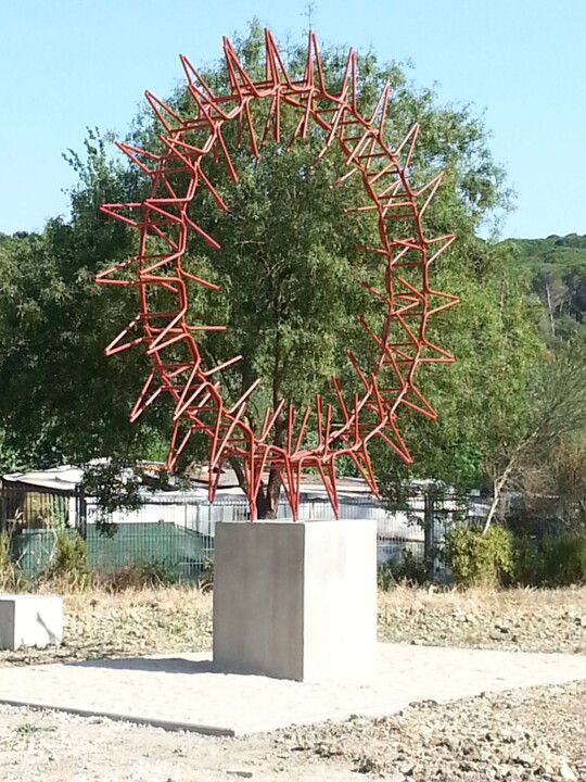 Escultura intitulada "O MUNDO MORA AQUI !" por Alberto Simões De Almeida, Obras de arte originais, Metais