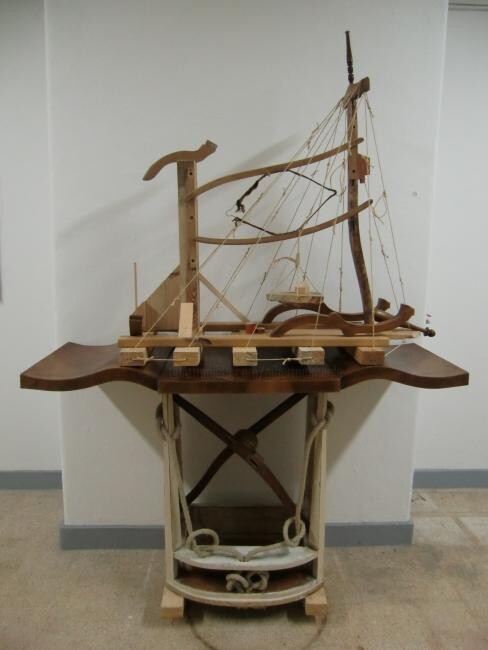 Sculpture titled "Barquinho Herói" by Alberto Simões De Almeida, Original Artwork