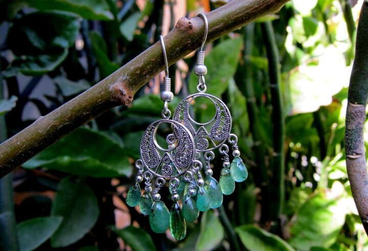 Diseño titulada "Colombian emeralds…" por Alberto Thirion, Obra de arte original, Joyas