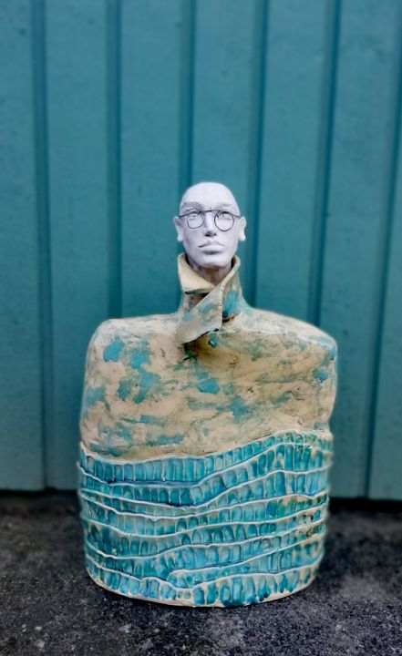 雕塑 标题为“img-20190621-195030…” 由Albina Pönniö, 原创艺术品, 陶瓷