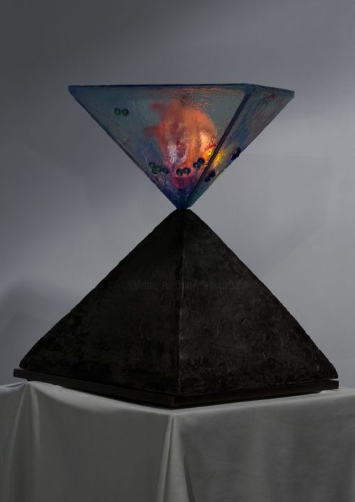 Sculpture titled "La Vie ∞ La Mort  /…" by Aleksandra Kann-Bogomilska, Original Artwork, Resin