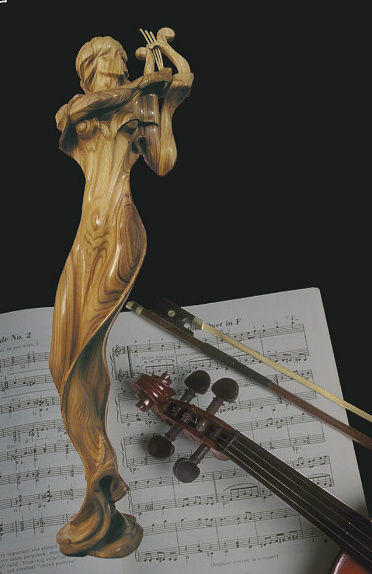 Скульптура под названием "Муза." - Александр Демкин, Подлинное произведение искусства, Дерево