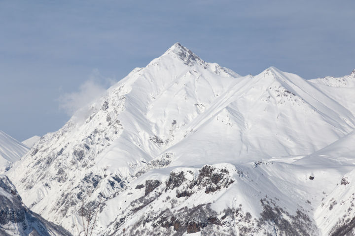 Фотография под названием "snow-capped mountai…" - Aleksei Serov, Подлинное произведение искусства, Цифровая фотография