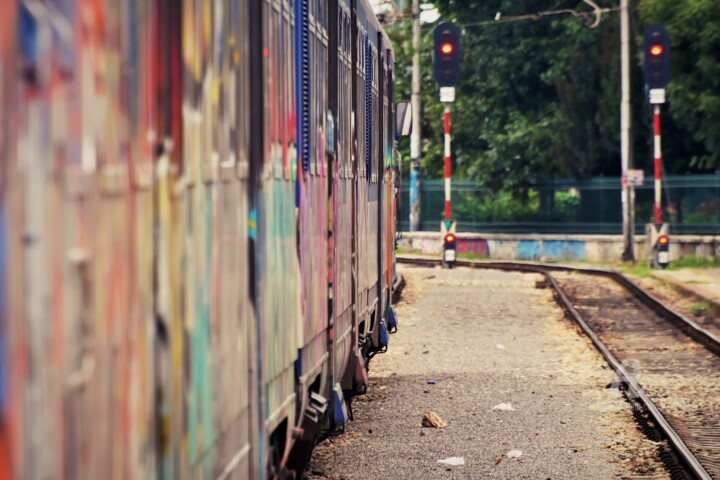 Photographie intitulée "Train" par Alen Gurovic, Œuvre d'art originale, Photographie non manipulée