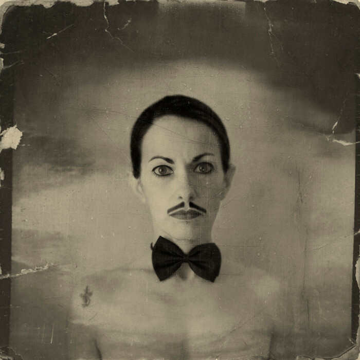 Fotografia intitolato "My yang side" da Alessandra Favetto, Opera d'arte originale, Fotografia digitale
