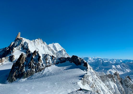 "Mont Blanc in Perfe…" başlıklı Fotoğraf Alessandra Garcia tarafından, Orijinal sanat, Analog Fotoğrafçılık