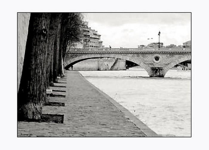Photographie intitulée "Le pont" par Jean-Louis Alessandri, Œuvre d'art originale