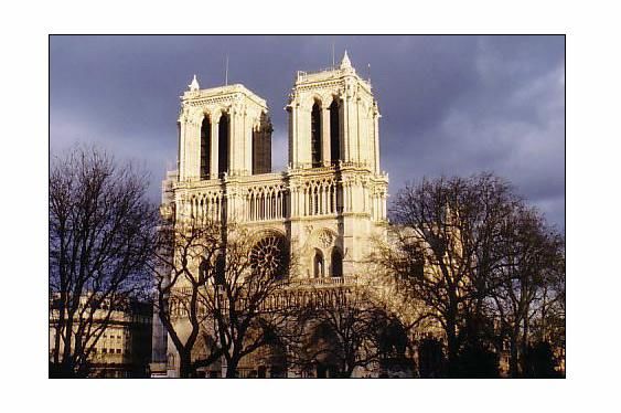 Photographie intitulée "Notre Dame" par Jean-Louis Alessandri, Œuvre d'art originale