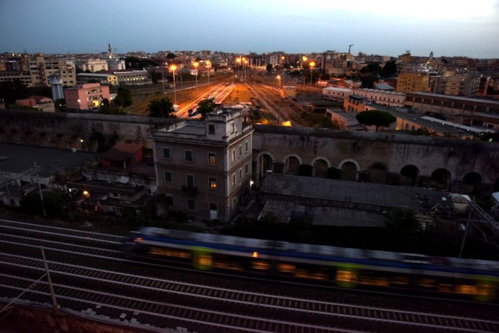 Fotografia intitolato "Paesaggio Urbano...…" da Alessandro Lisci, Opera d'arte originale