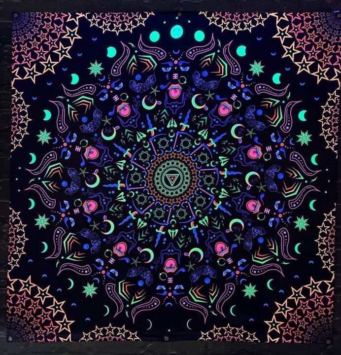 Textielkunst getiteld "Fluorescent tapestr…" door Alex Anahart, Origineel Kunstwerk, 2D Digital Work