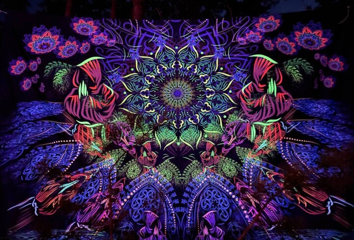 Digital Arts titled "Shamanic tapestry "…" by Alex Anahart, Original Artwork, Fabric