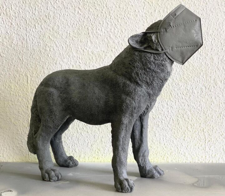 Скульптура под названием "Wolf in Sheep`s COV…" - Alexander Friedrich, Подлинное произведение искусства, Рисунок распылителе…
