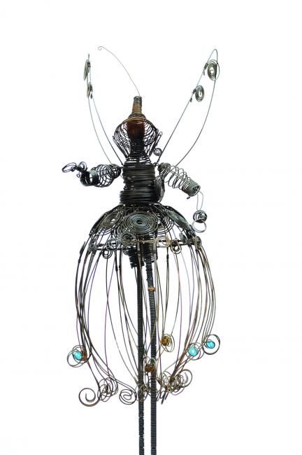 Sculpture titled "Lutin" by Alexia Carmona, Original Artwork, Metals