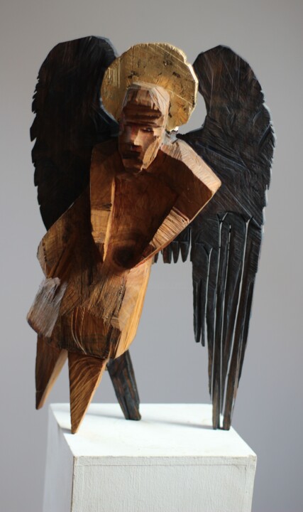 Sculptuur getiteld "Z cyklu Anioły Besk…" door Alex Johanson, Origineel Kunstwerk, Hout
