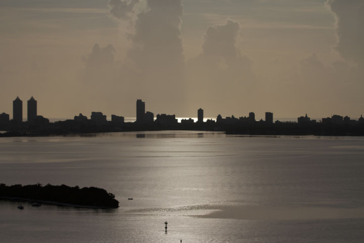 Photography titled "Miami Beach skyline" by Alexyp, Original Artwork