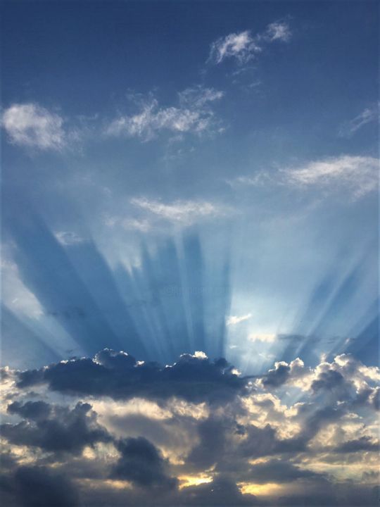 "sky" başlıklı Fotoğraf Aleyna Çakır tarafından, Orijinal sanat, Dijital Resim