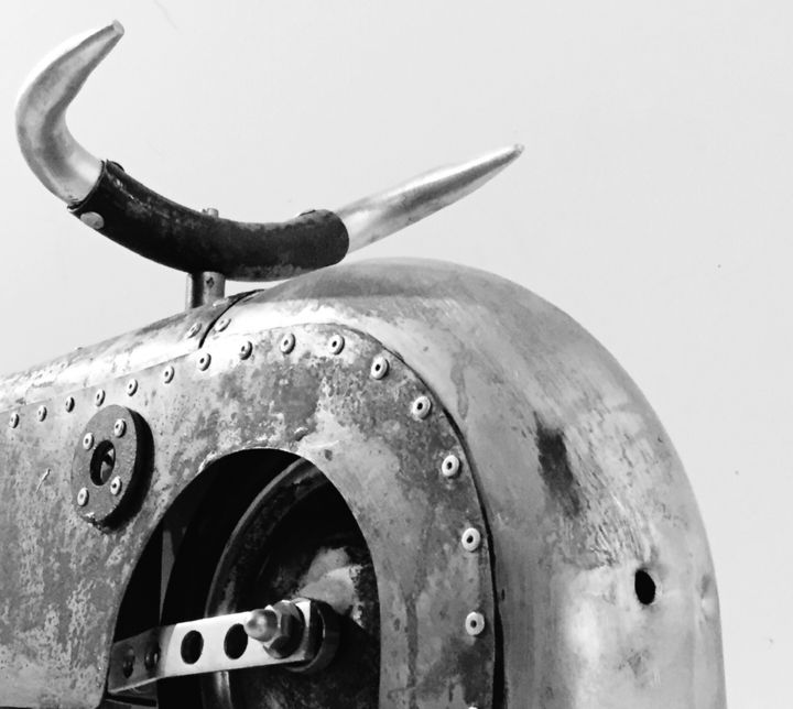 Sculpture titled "minitaurus" by Alfredo Chiaramonte, Original Art, Metals