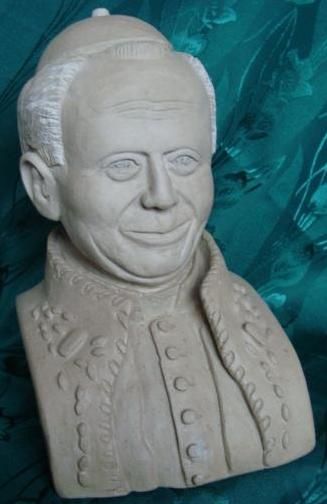 Escultura titulada "Pope Juan Pablo II" por Zenon Aliaga, Obra de arte original