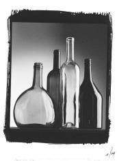 Photographie intitulée "Four Bottles" par Allan Razo, Œuvre d'art originale