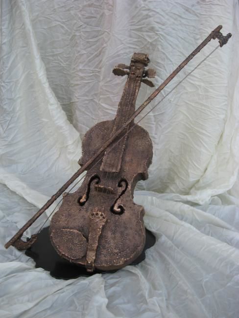 Sculpture titled "violino" by Allera Cosimo, Original Art,
