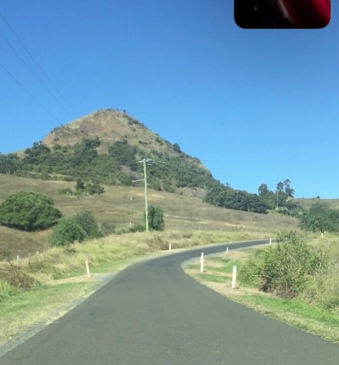 「Sugarloaf Mountain」というタイトルの写真撮影 Ally Titcombによって, オリジナルのアートワーク, 操作されていない写真