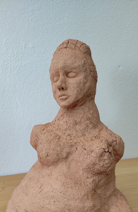 Sculpture titled "Venere" by Amani Zreba, Original Artwork, Ceramics