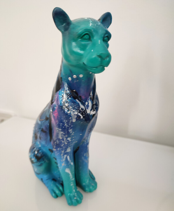 Sculpture titled "Blue panther - stat…" by Âme Sauvage, Original Artwork, Acrylic