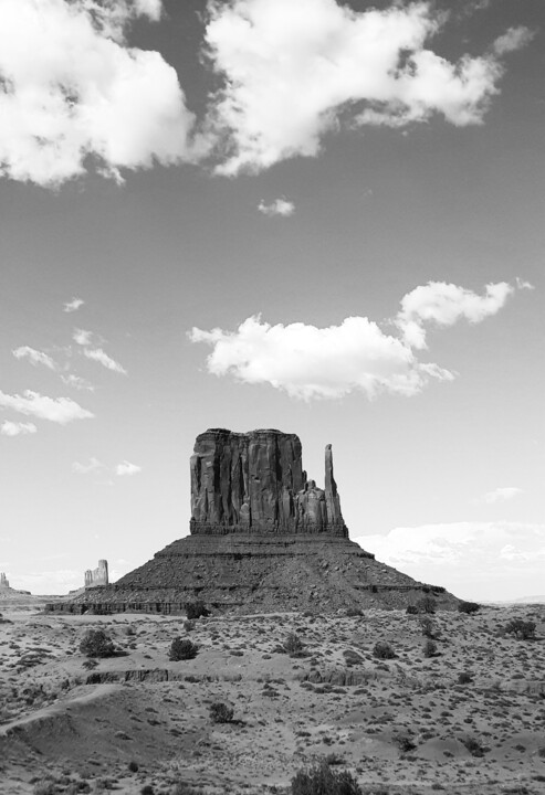 Photographie intitulée "Monument Valley" par Amelie Metzger, Œuvre d'art originale, Photographie numérique
