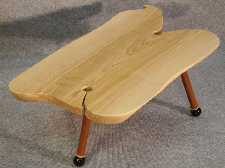 Художественная композиция под названием "Table Design N°12" - Amir Dzafic, Подлинное произведение искусства, Мебель