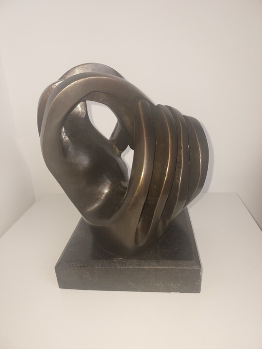 Skulptur mit dem Titel "Diálogo das mãos" von Anamaria Vieira, Original-Kunstwerk, Bronze