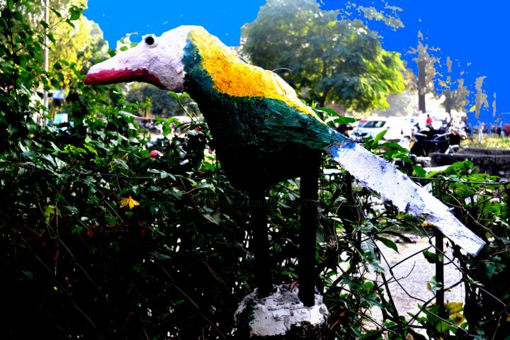 Sculpture intitulée "WATCHING BIRD" par Anandswaroop Manchiraju, Œuvre d'art originale, Pierre