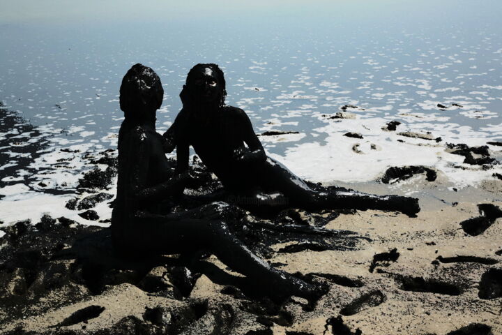 Photographie intitulée "Female silhouettes" par Anatol Tyshkevych, Œuvre d'art originale, Photographie numérique