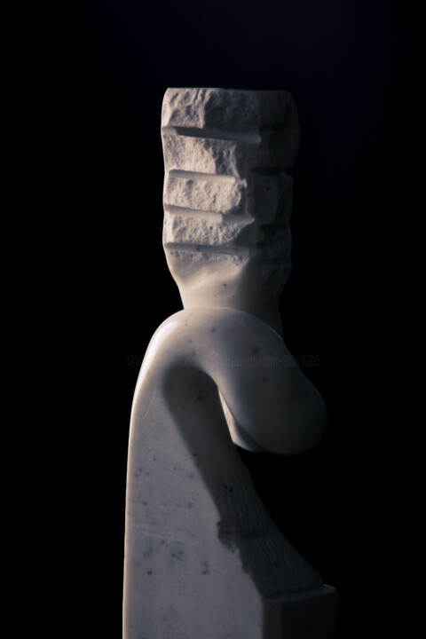 Sculpture titled "Marmogomma" by Andrea Gardini, Original Artwork, Stone