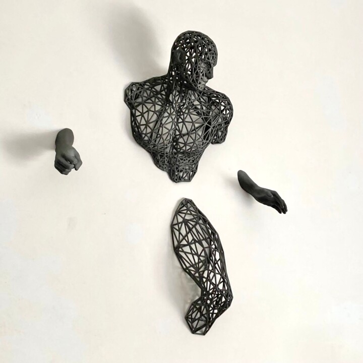 Sculptuur getiteld "WARRIOR grey 2/5" door Andrea Giorgi, Origineel Kunstwerk, Plastic