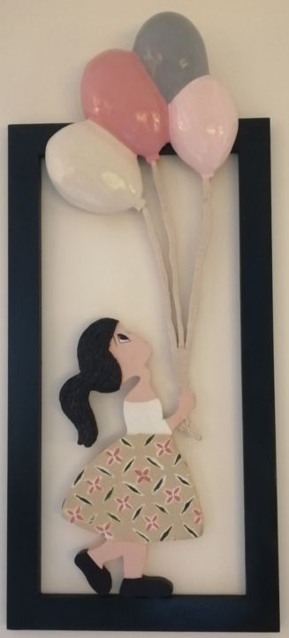 Sculpture titled "Fillette aux ballons" by Andregeometricart, Original Artwork, Wood Mounted on Wood Panel