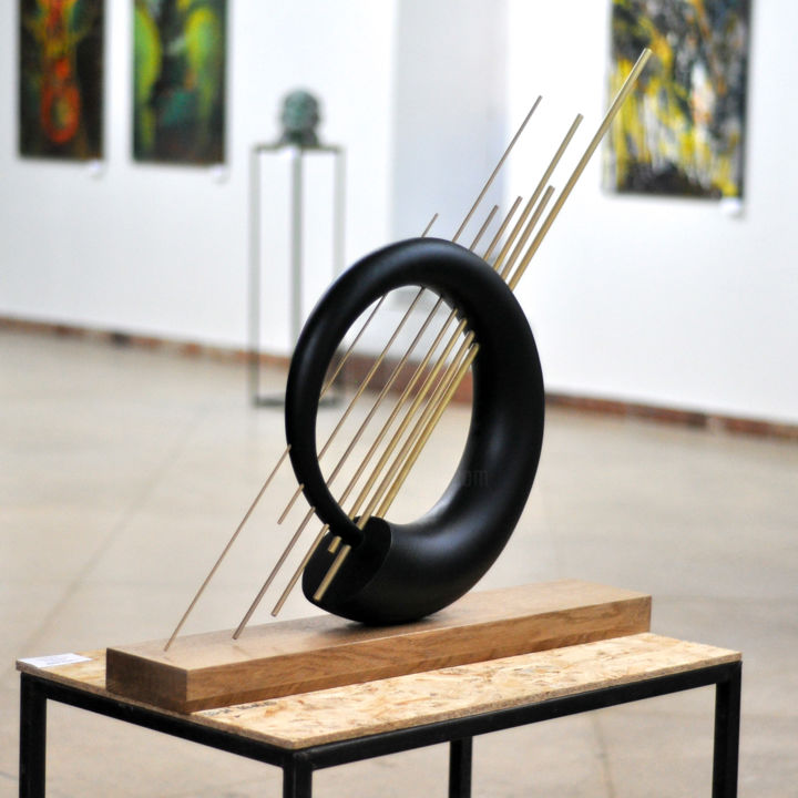 Sculpture intitulée ""Through"" par Andrij Savchuk, Œuvre d'art originale, Bois