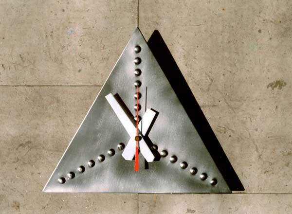 Design intitulée "Triangle" par Andrzej Huniak, Œuvre d'art originale