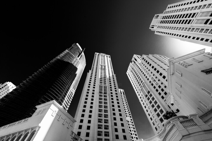 Fotografía titulada "High rise skyscrape…" por Andy Ridder, Obra de arte original, Fotografía digital